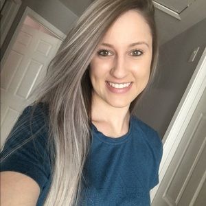 Meet your Posher, Shelby